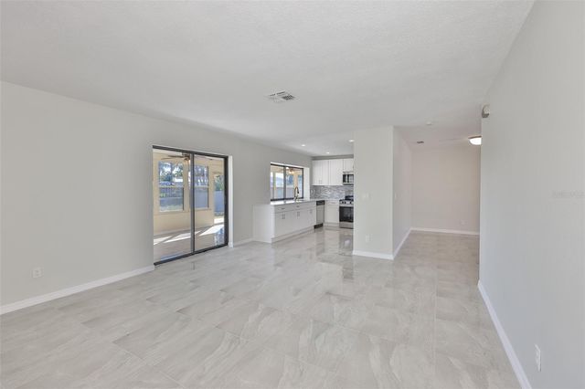 6523 KING PALM WAY, Apollo Beach, FL 33572