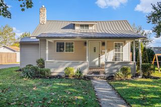 1318 Maple Row Row, Elkhart, IN 46514