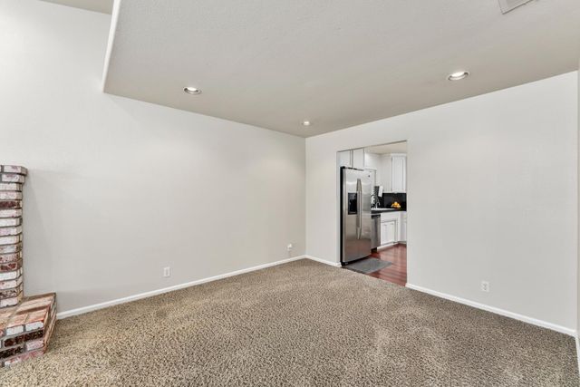 2861 Vi Ct, Yuba City, CA 95993