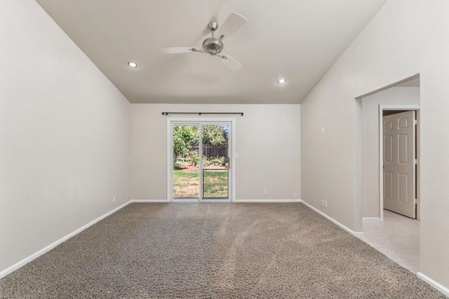 2861 Vi Ct, Yuba City, CA 95993