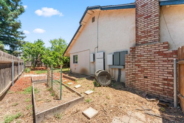 2861 Vi Ct, Yuba City, CA 95993