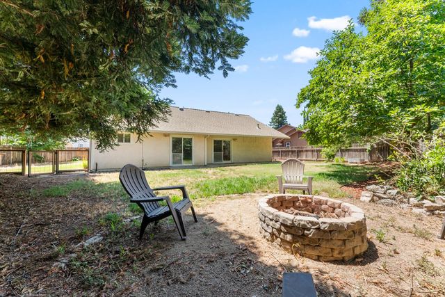 2861 Vi Ct, Yuba City, CA 95993