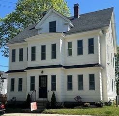 6 Mayhew St 1L, Hopkinton, MA 01748