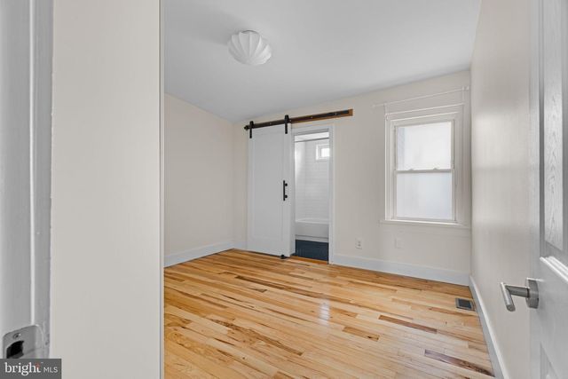 2517 E GORDON ST, Philadelphia, PA 19125