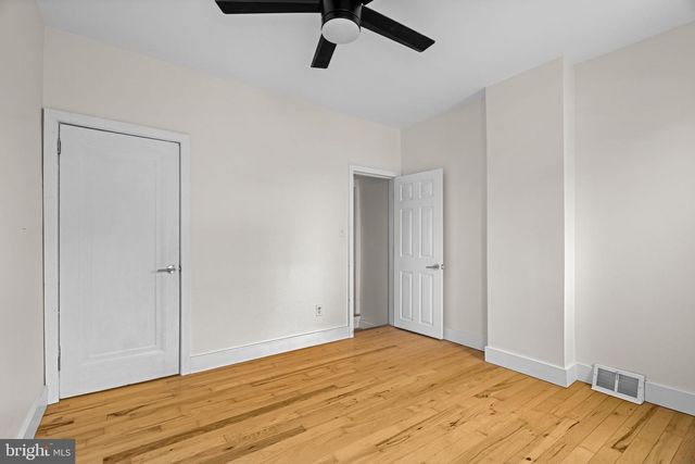 2517 E GORDON ST, Philadelphia, PA 19125