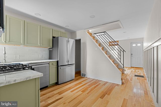 2517 E GORDON ST, Philadelphia, PA 19125