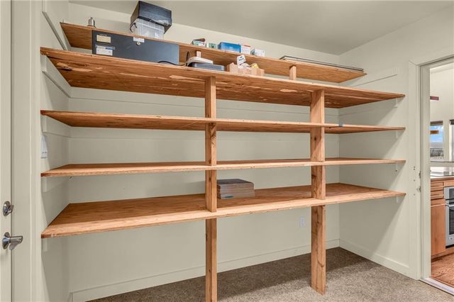 374 N 750 Road, Overbrook, KS 66524