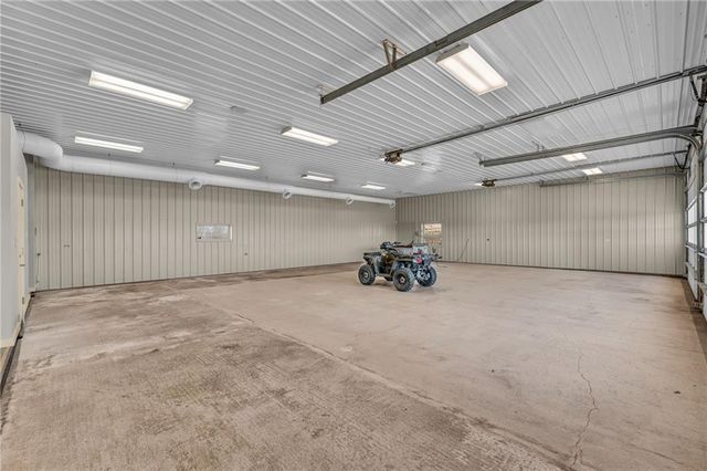 374 N 750 Road, Overbrook, KS 66524