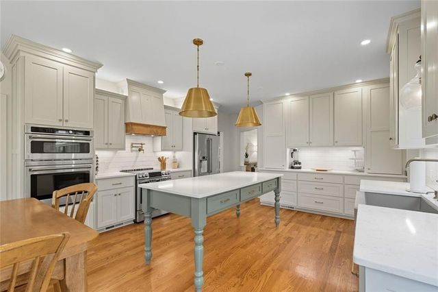 3680 Lamplighter Cove Road, Gainesville, GA 30504