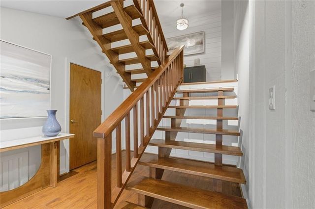 3680 Lamplighter Cove Road, Gainesville, GA 30504