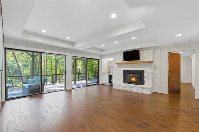 3680 Lamplighter Cove Road, Gainesville, GA 30504