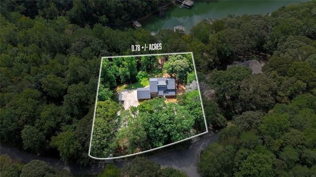 3680 Lamplighter Cove Road, Gainesville, GA 30504