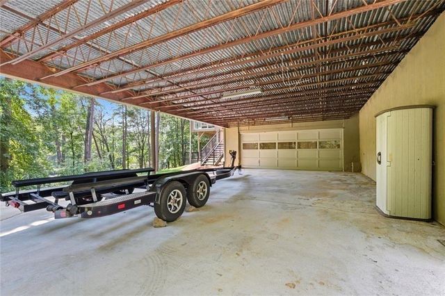 3680 Lamplighter Cove Road, Gainesville, GA 30504