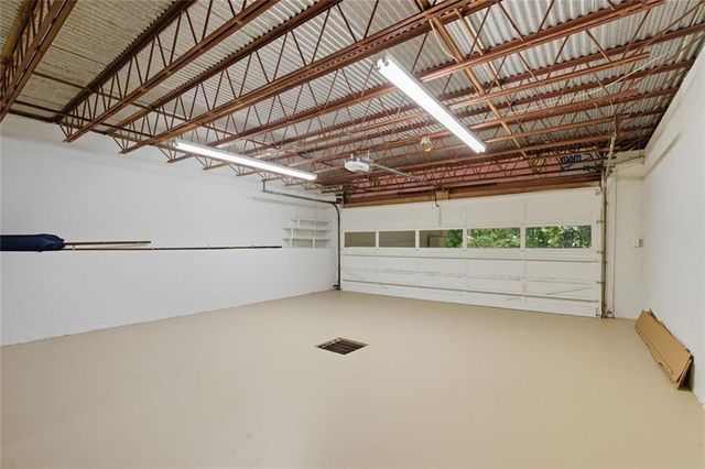 3680 Lamplighter Cove Road, Gainesville, GA 30504