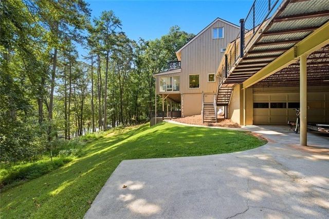 3680 Lamplighter Cove Road, Gainesville, GA 30504