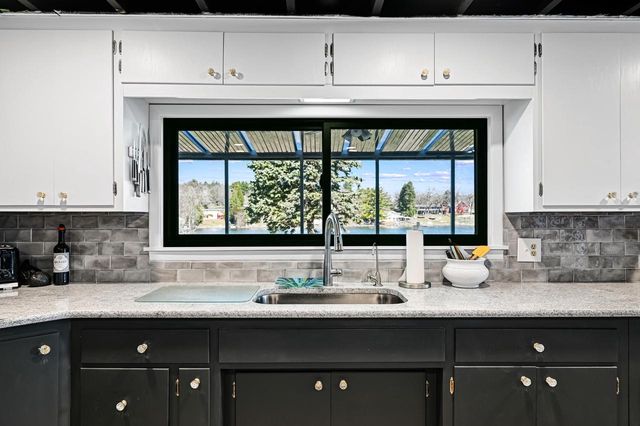 N7374 Chapel DRIVE, Whitewater, WI 53190