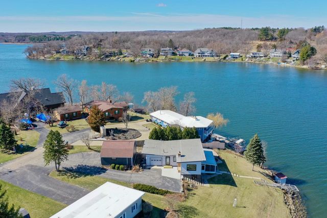 N7374 Chapel DRIVE, Whitewater, WI 53190