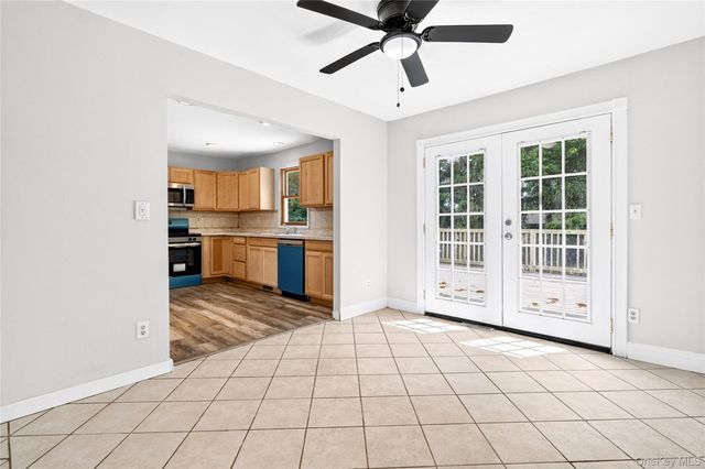 23 Marcy Lane, Middletown, NY 10941