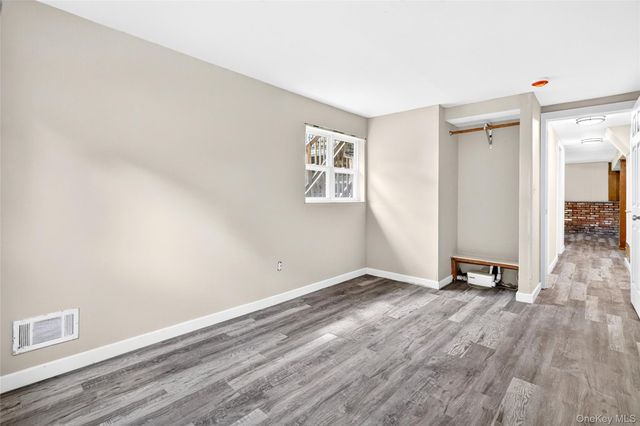 23 Marcy Lane, Middletown, NY 10941