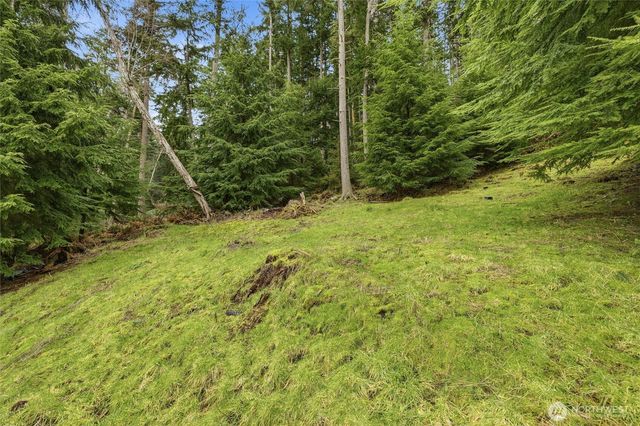 5184 Ridgeline Place, Oak Harbor, WA 98277