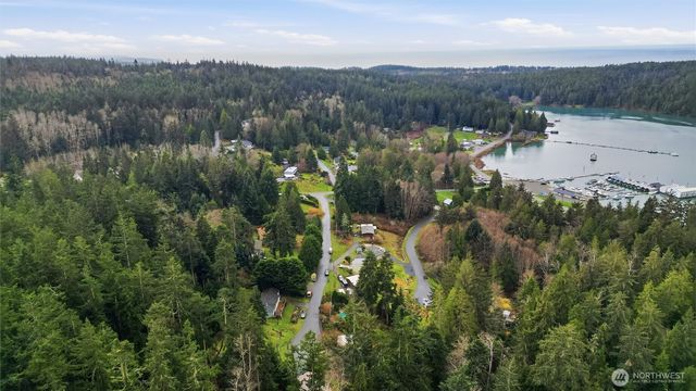 5184 Ridgeline Place, Oak Harbor, WA 98277