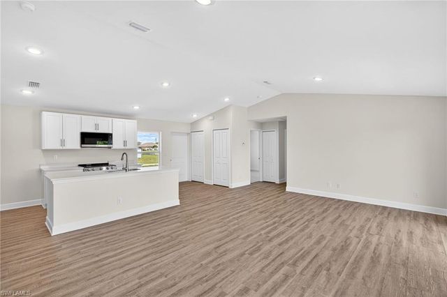 2006 NW 13th PL, Cape Coral, FL 33993