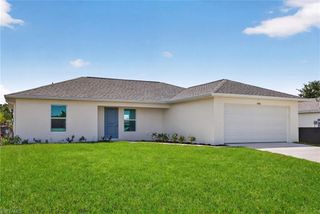 2006 NW 13th PL, Cape Coral, FL 33993