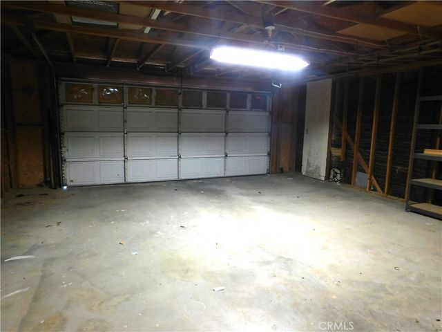 21864 Garibaldi, California City, CA 93505