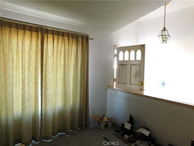 21864 Garibaldi, California City, CA 93505