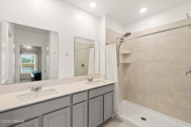 2147 Green Valley Street, Daytona Beach, FL 32124