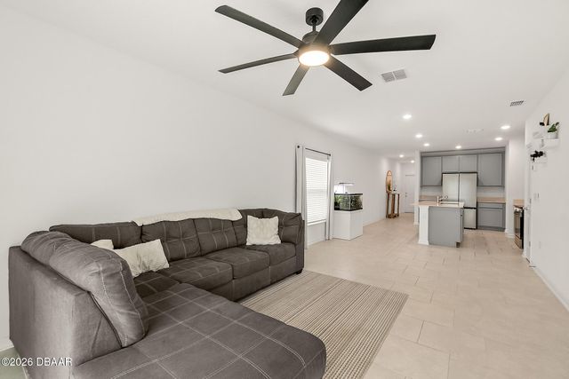 2147 Green Valley Street, Daytona Beach, FL 32124