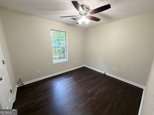 164 Lake Forest Drive, Jackson, GA 30233