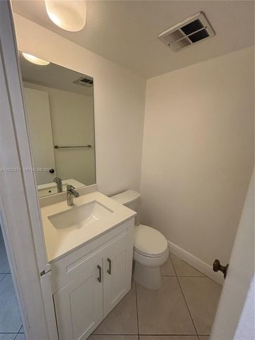7715 SW 86th St A2-310, Miami, FL 33143