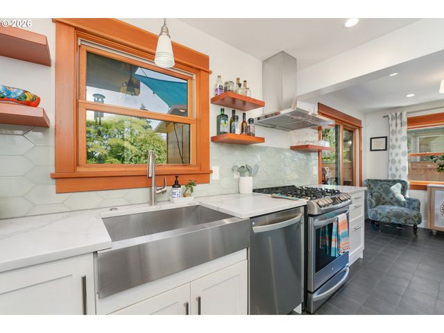 5210 Ne 47TH Ave, Portland, OR 97218