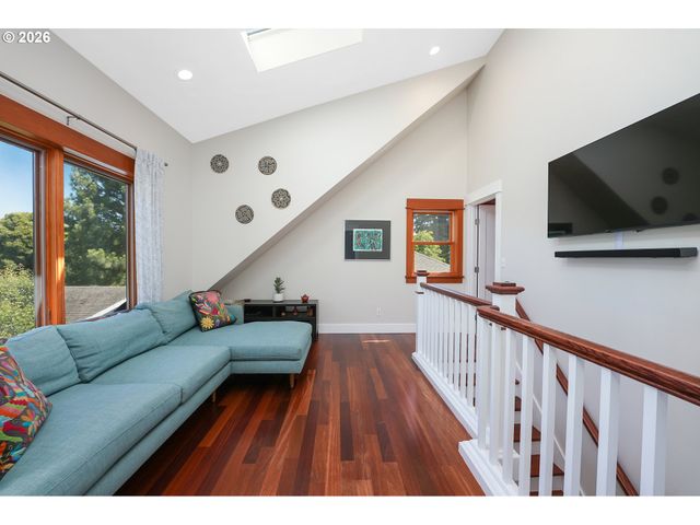 5210 Ne 47TH Ave, Portland, OR 97218