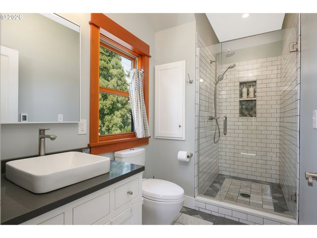 5210 Ne 47TH Ave, Portland, OR 97218
