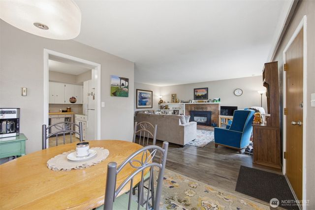 1209 Grover Street, Lynden, WA 98264