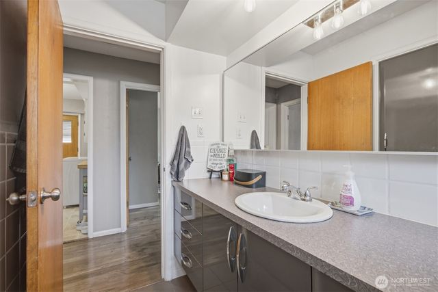 1209 Grover Street, Lynden, WA 98264