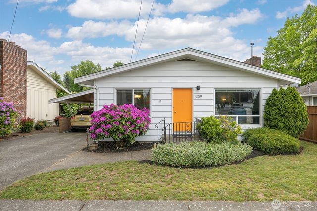1209 Grover Street, Lynden, WA 98264