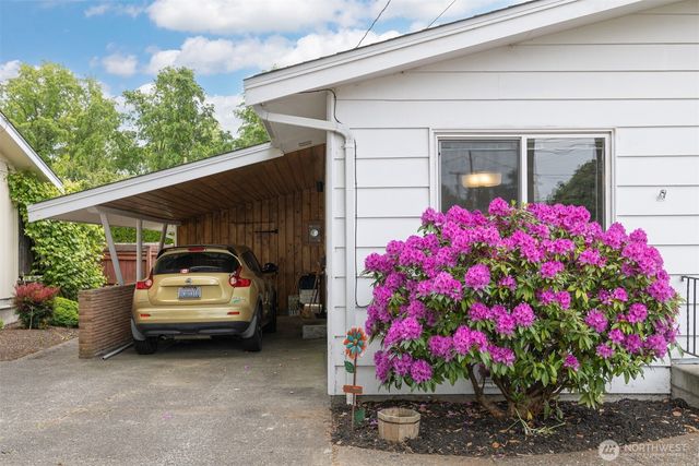 1209 Grover Street, Lynden, WA 98264