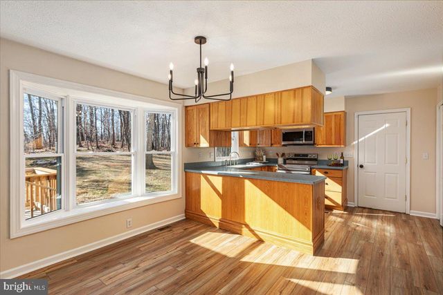 157 OAK DR, Winchester, VA 22603