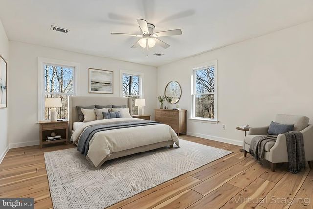 157 OAK DR, Winchester, VA 22603