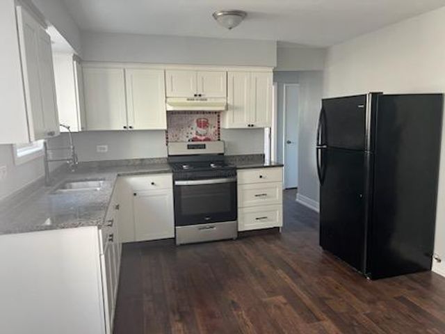 8141 S Ingleside Avenue 1W, Chicago, IL 60619