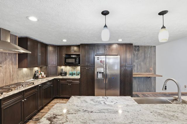 5131 W Glen Grove-Staley Rd, Deer Park, WA 99006