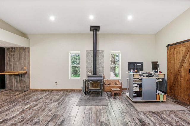 5131 W Glen Grove-Staley Rd, Deer Park, WA 99006
