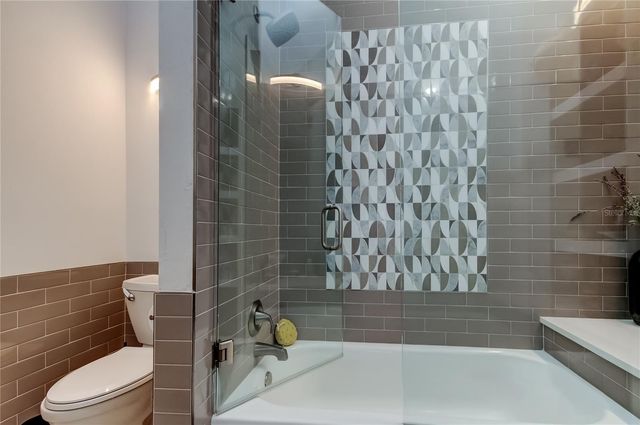 301 2ND STREET N 10, St Petersburg, FL 33701