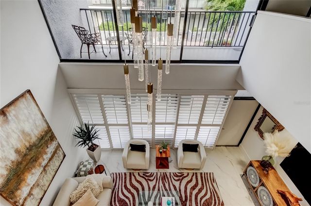 301 2ND STREET N 10, St Petersburg, FL 33701