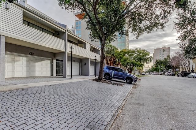 301 2ND STREET N 10, St Petersburg, FL 33701