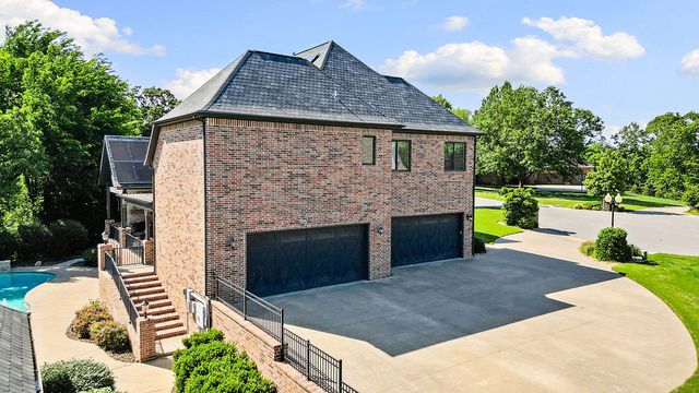 11284 Talamore Boulevard, Bentonville, AR 72712