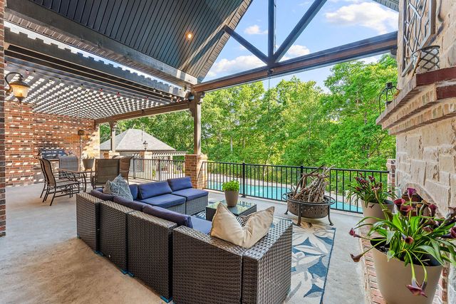 11284 Talamore Boulevard, Bentonville, AR 72712